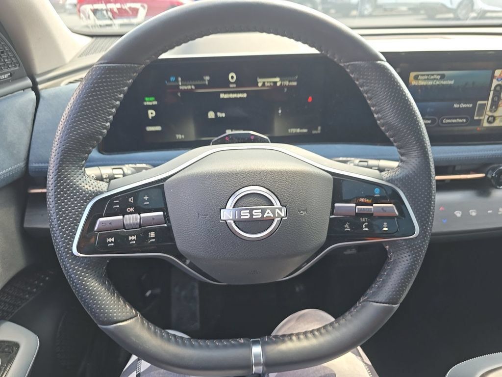 Used 2024 Nissan Ariya AWD image 3