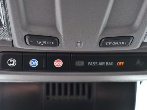 Used 2025 Chevrolet Silverado 3500 W/T AWD/4WD image 32