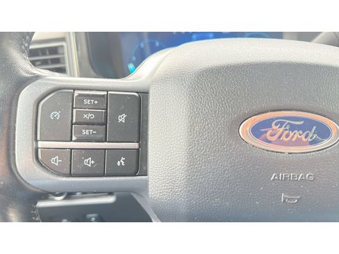 Used 2024 Ford F350 Lariat AWD/4WD image 25