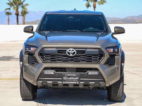 Used 2024 Toyota Tacoma TRD Off-Road w/ TRD Off Road Upgrade Package image 2