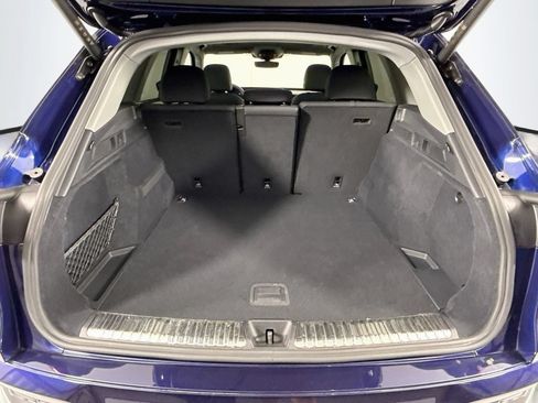 Used 2025 Audi Q5 Premium Plus w/ Premium Plus AWD/4WD image 28