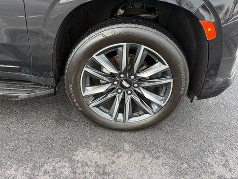 Used 2023 Cadillac Escalade Sport image 10