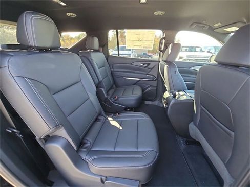 New 2026 Chevrolet Traverse LT w/ Midnight/Sport Edition image 28