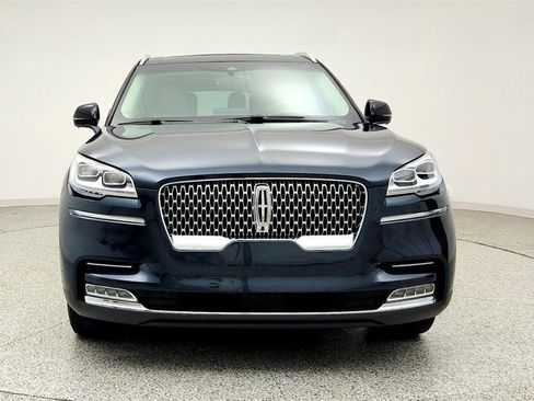 Used 2022 Lincoln Aviator Reserve w/ Equipment Group 201A RWD image 2