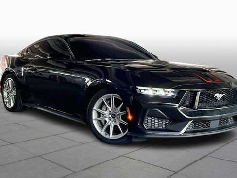 Used 2024 Ford Mustang GT Premium image 2