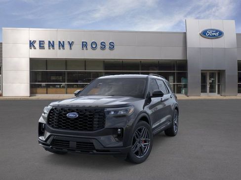 New 2026 Ford Explorer ST-Line w/ ST-Line Street Pack image 3
