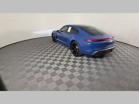 Used 2021 Porsche Taycan 4S image 43
