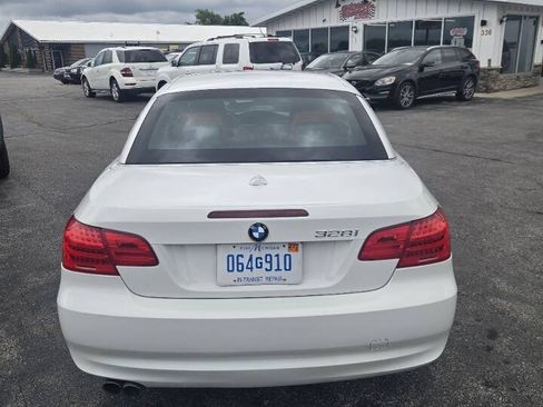 Used 2012 BMW 328i Convertible RWD image 10
