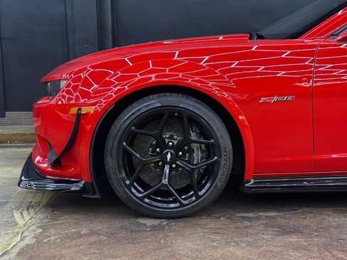 Used 2014 Chevrolet Camaro Z/28 image 4
