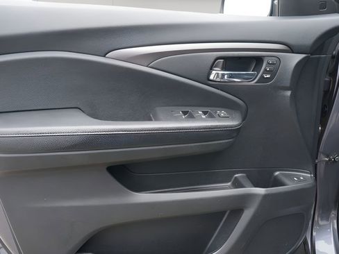 Used 2019 Honda Pilot EX-L image 14