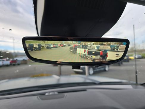 Certified 2024 GMC Sierra 3500 Denali Ultimate image 22