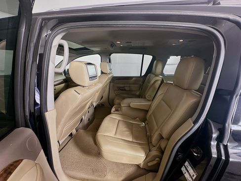 Used 2013 Nissan Armada Platinum RWD image 28