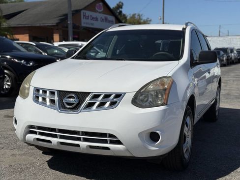 Used 2015 Nissan Rogue S w/ Convenience Package image 2