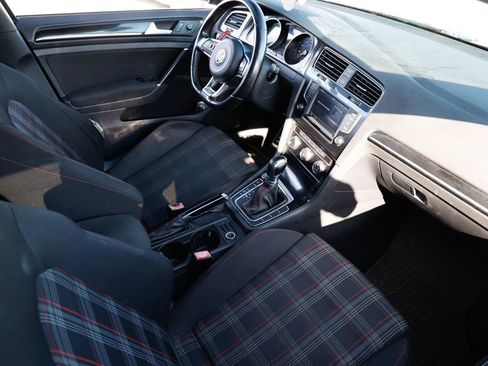 Used 2017 Volkswagen GTI Sport image 17