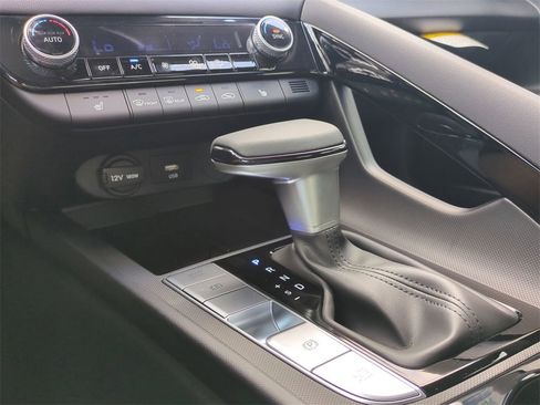 New 2026 Hyundai Elantra Limited image 20