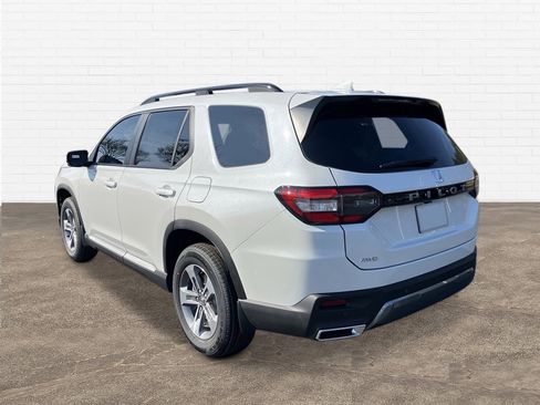 New 2026 Honda Pilot EX-L image 4