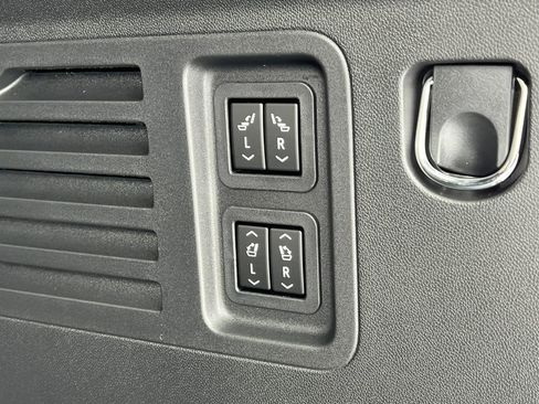 New 2026 Buick Enclave Preferred image 39