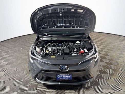 Used 2023 Toyota Corolla LE image 22
