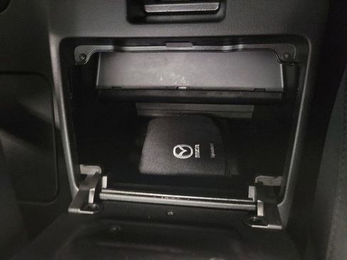 Used 2019 MAZDA MX-5 Miata Sport image 24