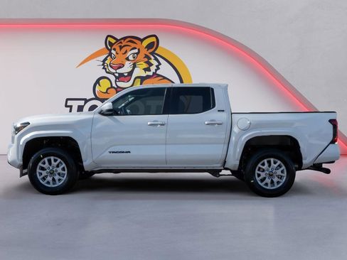 New 2026 Toyota Tacoma SR5 image 8