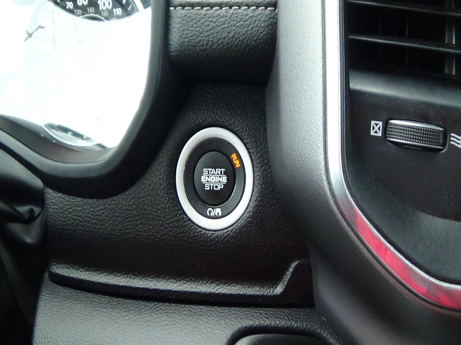 Used 2022 RAM 1500 Laramie AWD/4WD image 25