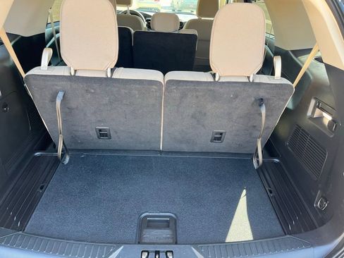 Used 2022 Ford Explorer 4WD image 13