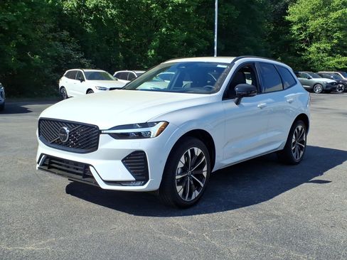 New 2026 Volvo XC60 B5 Ultra w/ Protection Package Premier AWD/4WD image 7