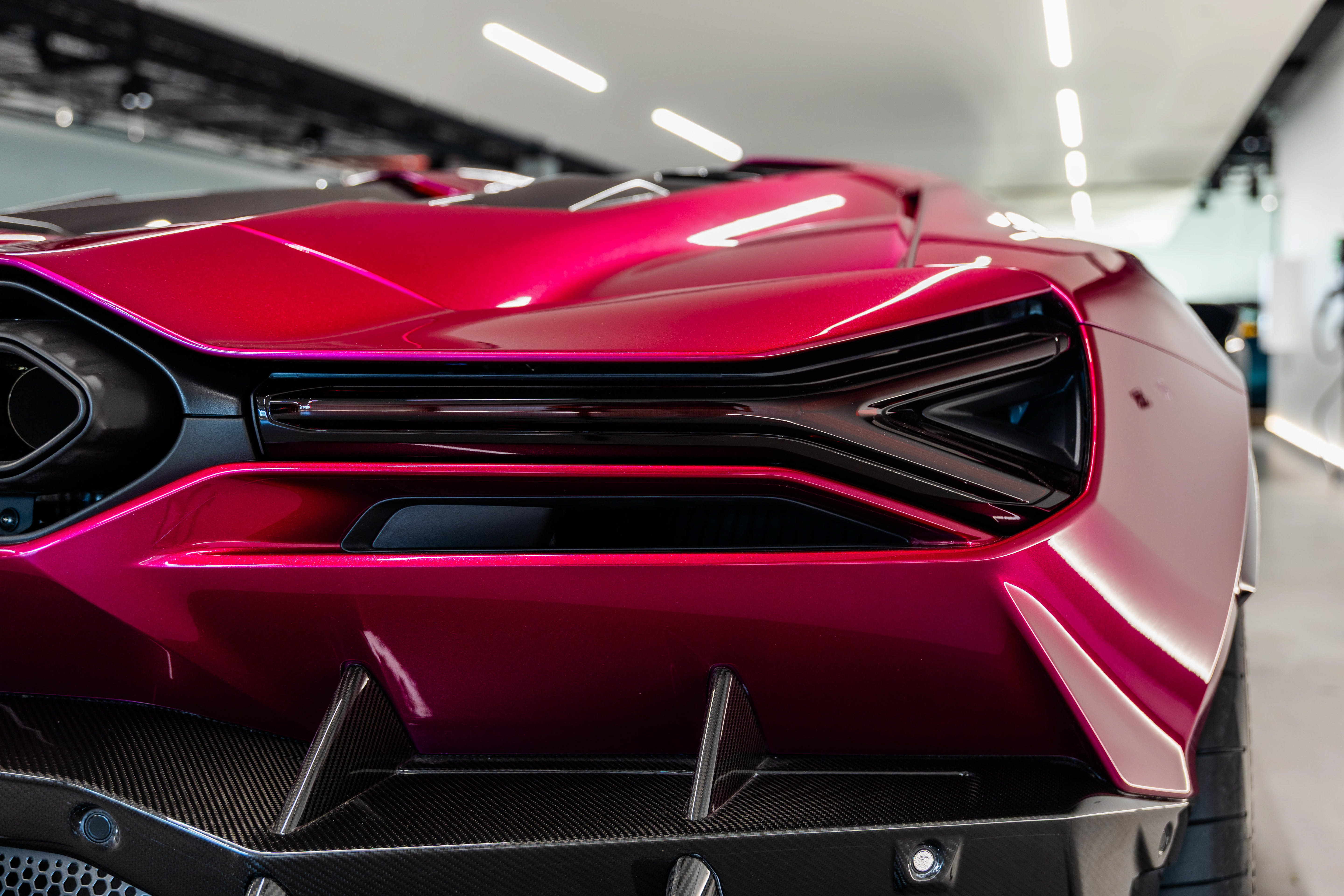 Used 2026 Lamborghini Revuelto AWD/4WD image 40