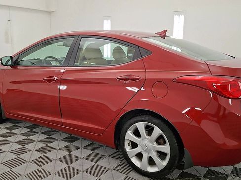 Used 2012 Hyundai Elantra Limited image 2