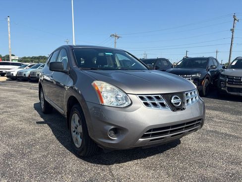 Used 2013 Nissan Rogue S AWD/4WD image 3