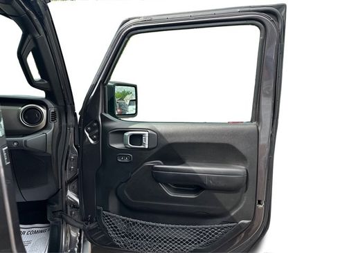 Used 2019 Jeep Wrangler Unlimited Sport S AWD/4WD image 29