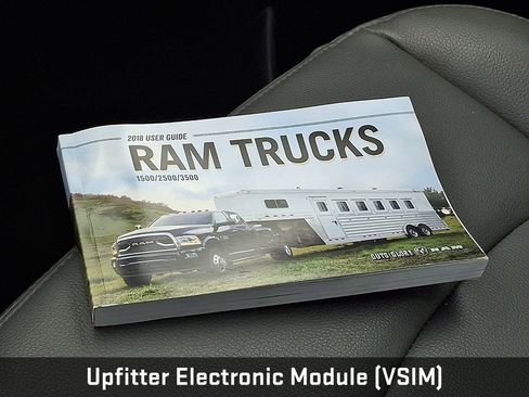 Used 2018 RAM 2500 Tradesman w/ Chrome Appearance Group AWD/4WD image 28