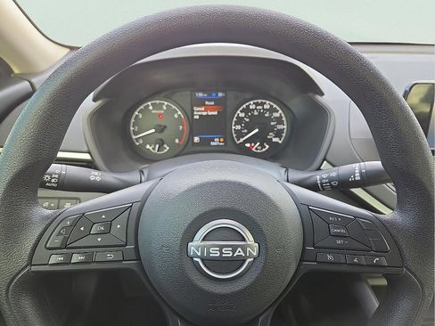 Used 2024 Nissan Altima 2.5 S image 24