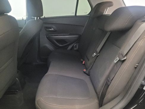 Used 2020 Chevrolet Trax LS w/ Tint and Cruise Package FWD image 18