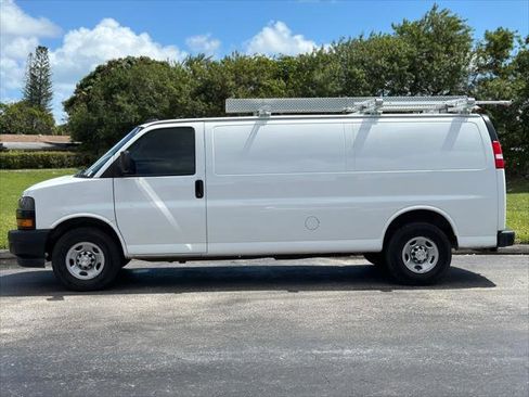 Used 2021 Chevrolet Express 2500 Extended w/ Driver Convenience Package image 4