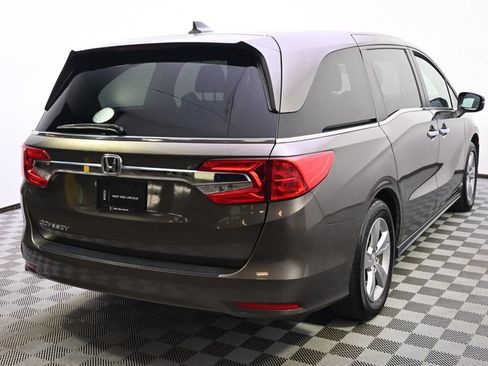 Used 2018 Honda Odyssey EX-L image 3