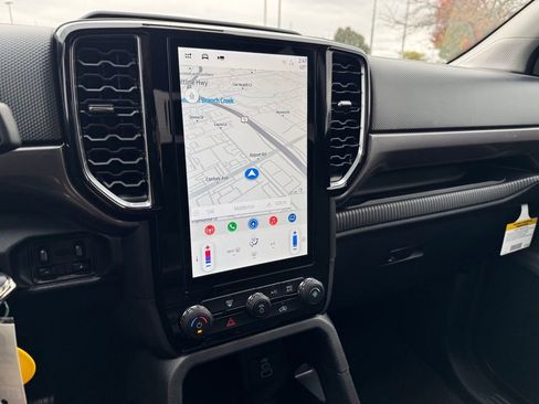 New 2025 Ford Ranger XLT w/ FX4 Off-Road Package image 21