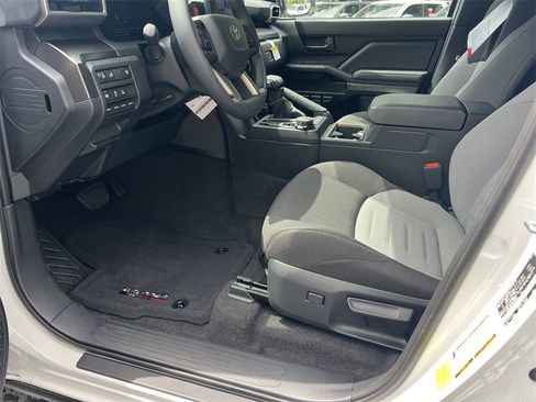 New 2025 Toyota 4Runner TRD Off-Road image 9