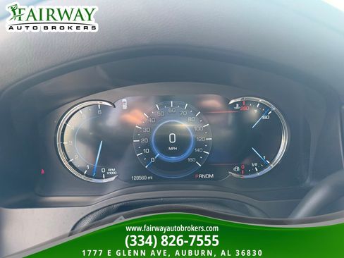 Used 2016 Cadillac Escalade ESV Luxury RWD image 22