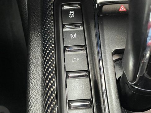 Used 2018 Maserati Quattroporte S GranSport Q4 image 32