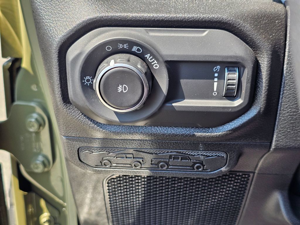 New 2025 Jeep Wrangler Unlimited Sport AWD/4WD image 33