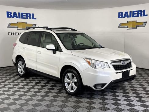 Used 2015 Subaru Forester 2.5i Premium w/ All-Weather Package image 7