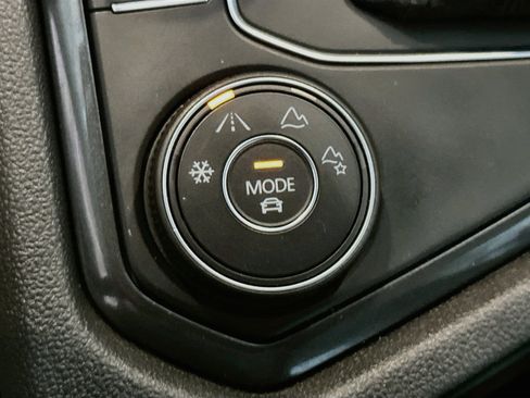 Used 2019 Volkswagen Tiguan S AWD/4WD image 26