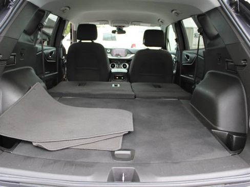 Used 2021 Chevrolet Blazer LT FWD image 37
