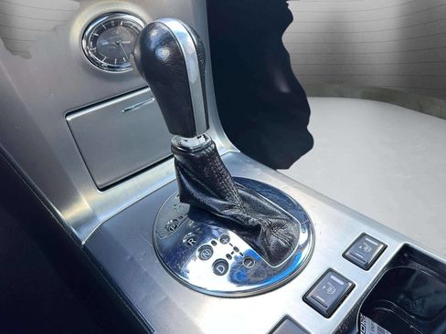 Used 2006 INFINITI FX35 2WD w/ (G02) Touring Pkg image 32