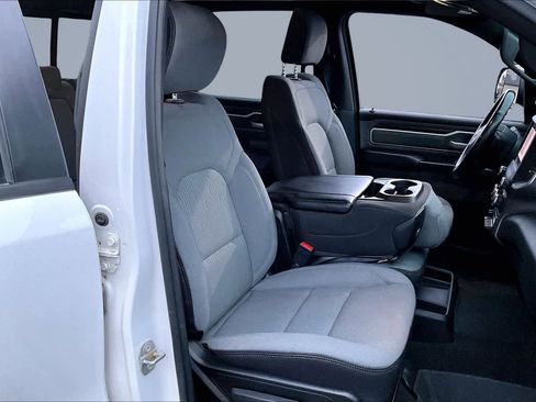 Used 2022 RAM 1500 Big Horn image 14