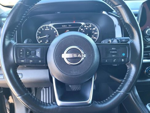 Used 2023 Nissan Pathfinder SV FWD image 33