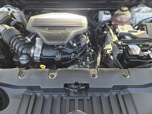 Used 2022 Chevrolet Blazer RS w/ Enhanced Convenience Package FWD image 22