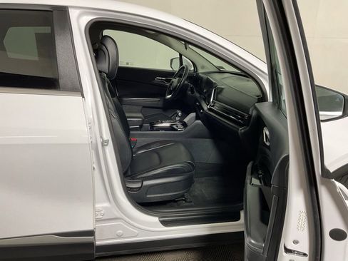 Used 2023 Kia Sportage EX FWD image 38