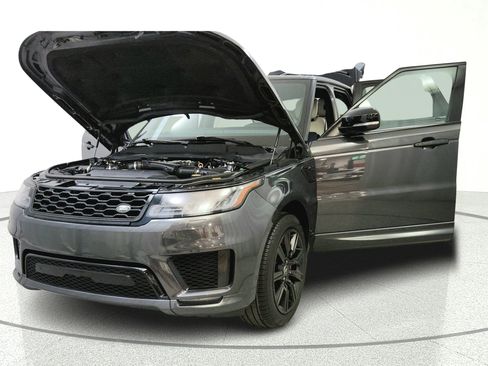 Used 2022 Land Rover Range Rover Sport HST AWD/4WD image 10